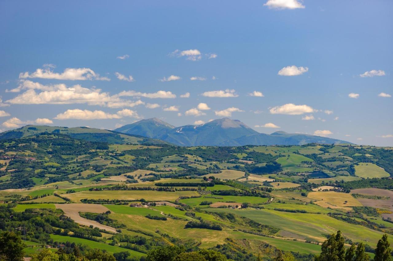 Bed and Breakfast Convento Di San Francesco Mondaino Екстер'єр фото
