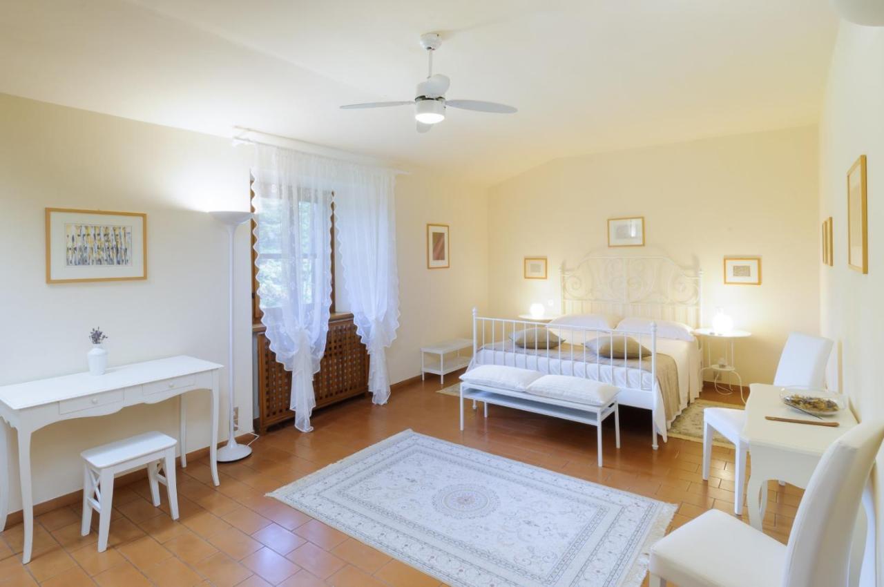 Bed and Breakfast Convento Di San Francesco Mondaino Екстер'єр фото
