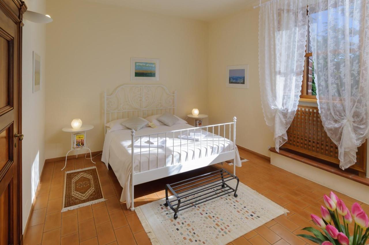 Bed and Breakfast Convento Di San Francesco Mondaino Номер фото