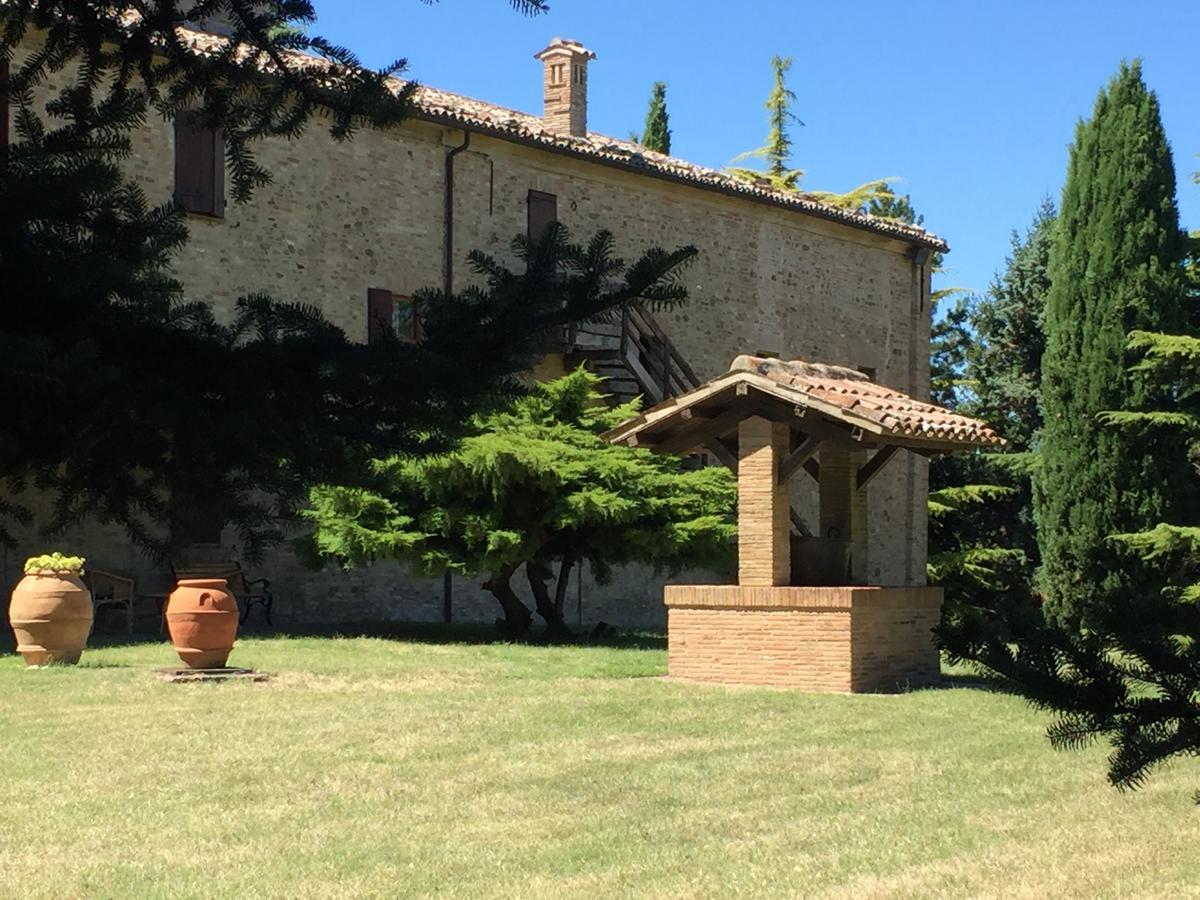 Bed and Breakfast Convento Di San Francesco Mondaino Екстер'єр фото